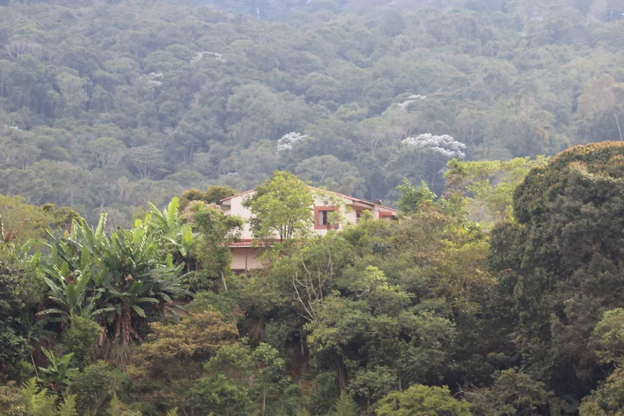 Finca Los Laureles Pensionat Cali Lantställe